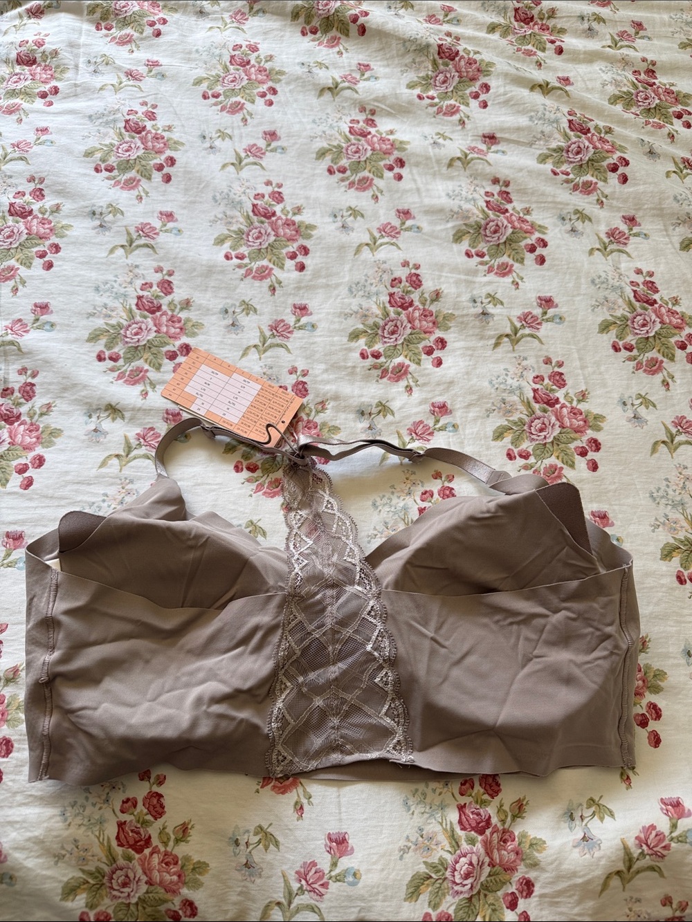True Body Racerback Lace Wireless Bra in Nude Blush XL - Picture 4 of 8